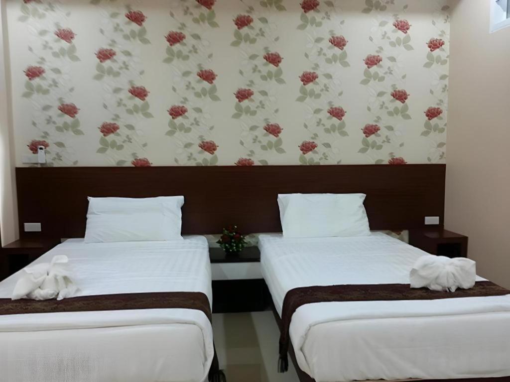 Le Parc Wangnang Hotel Phitsanulok Eksteriør bilde