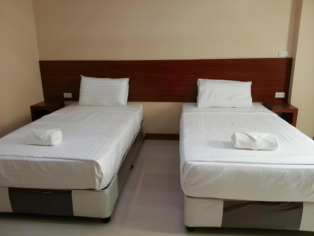 Le Parc Wangnang Hotel Phitsanulok Eksteriør bilde