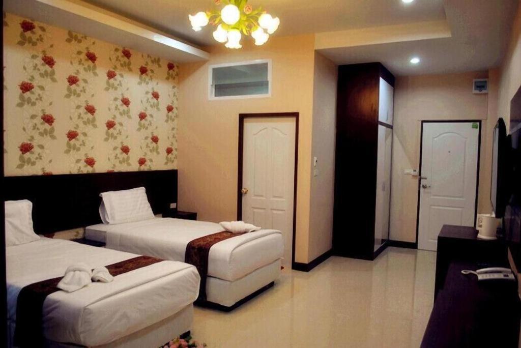 Le Parc Wangnang Hotel Phitsanulok Eksteriør bilde