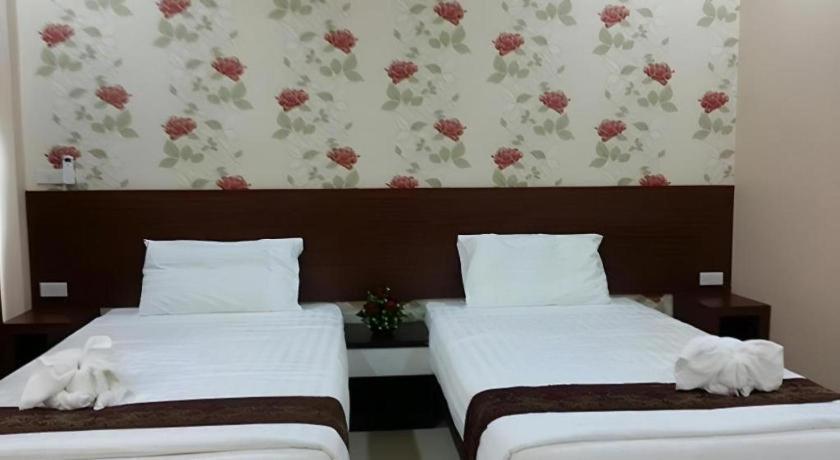 Le Parc Wangnang Hotel Phitsanulok Eksteriør bilde