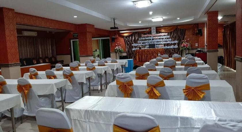 Le Parc Wangnang Hotel Phitsanulok Eksteriør bilde
